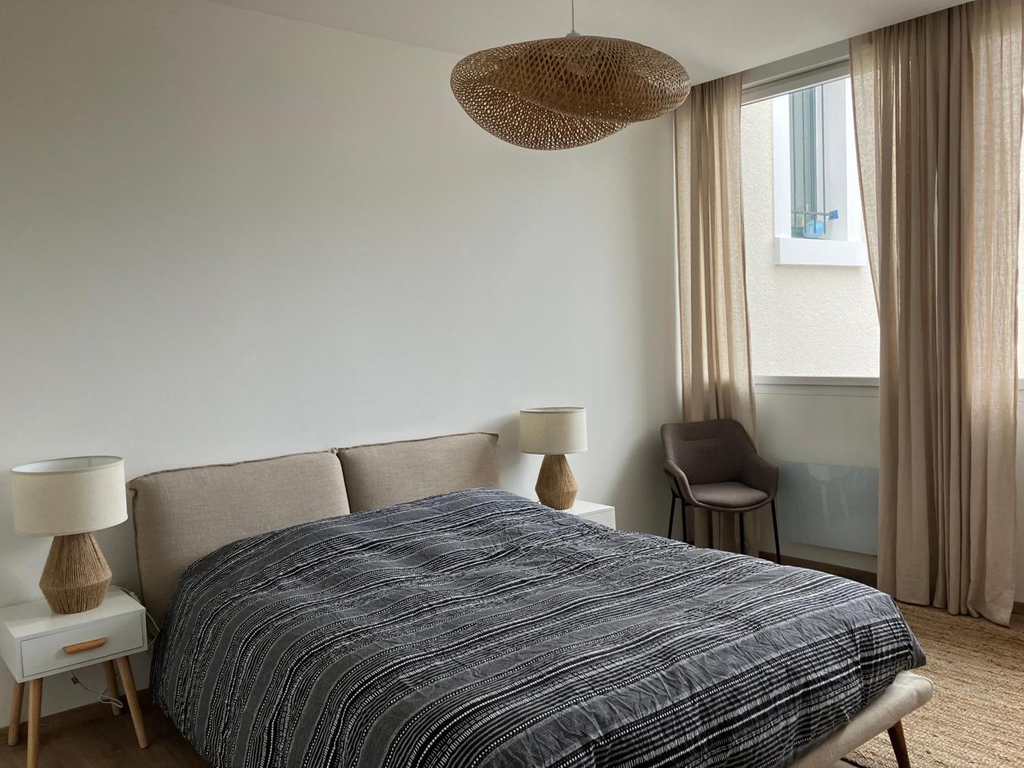 Appartement De Charme + Parking Centre-Ville Арас Екстериор снимка